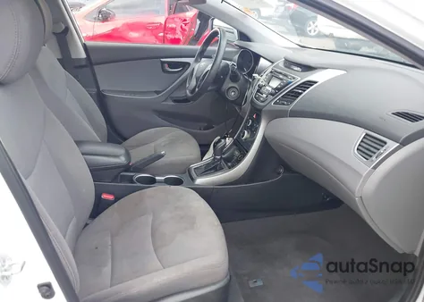 2016 Hyundai Elantra Se z USA, uszkodzony, nr VIN 5NPDH4AE1GH687157